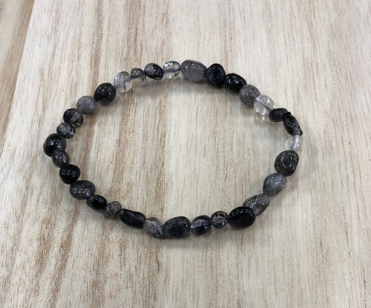 Pulsera Cuarzo con Turmalina forma